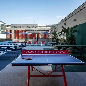 Residencia Universitaria Resa San Mames アパート